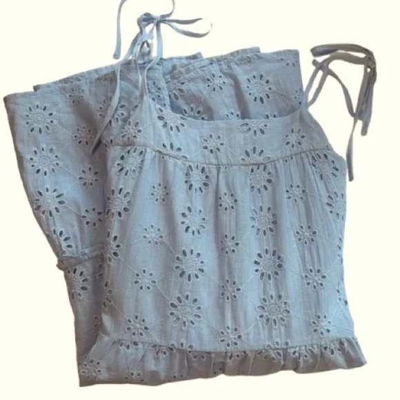 NWOT Talulah Bring Me Flowers Blue Eyelet Tiered Mini Dress Size M - Picture 3 of 11